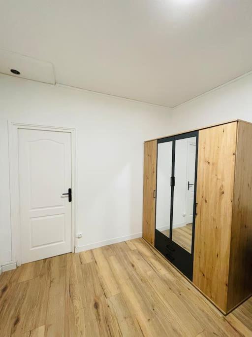 Charmant Appartement Americain Saint-Denis  Bagian luar foto