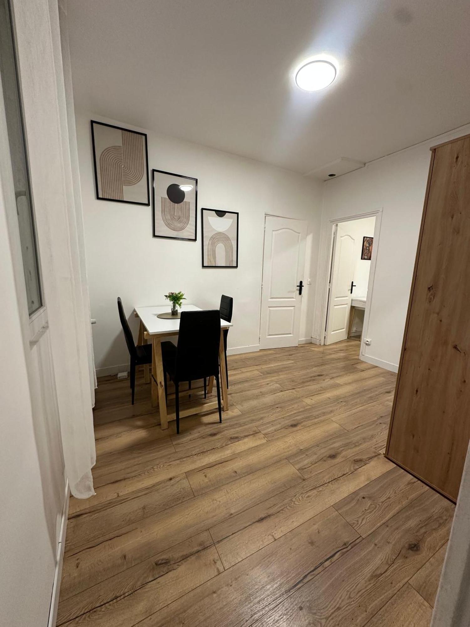 Charmant Appartement Americain Saint-Denis  Bagian luar foto
